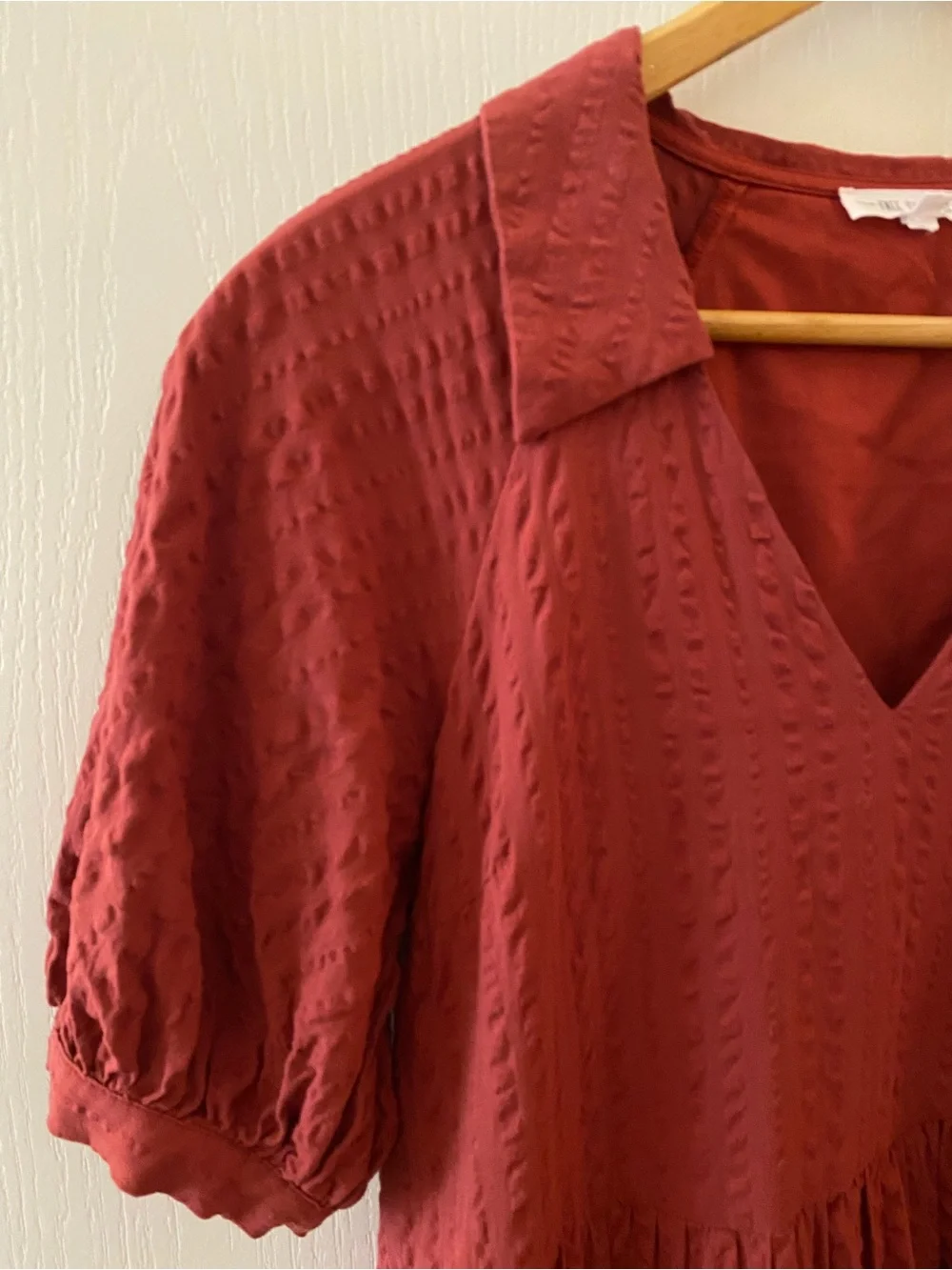 FREE THE ROSES Stripe Texture Tiered Collared Midi Dress in Red - S - Picture 8 of 16